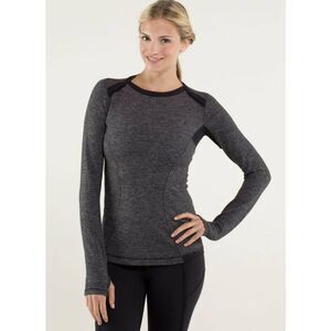 LULULEMON ATHLETICA Base Runner Long Sleeve Size 4